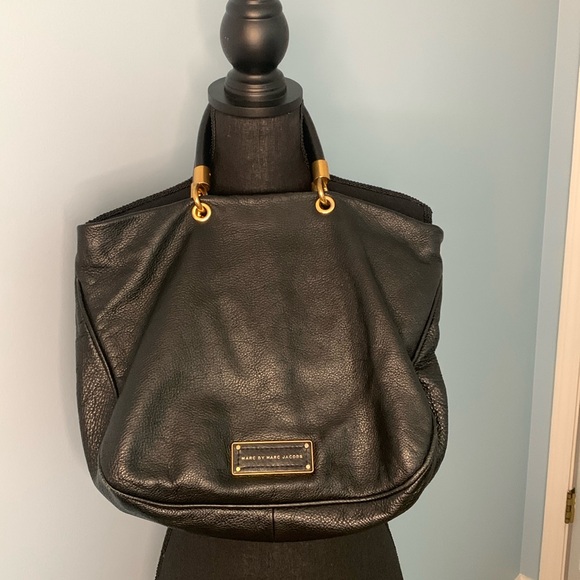 Marc By Marc Jacobs Handbags - Marc by Marc Jacobs tote bag with shoulder strap